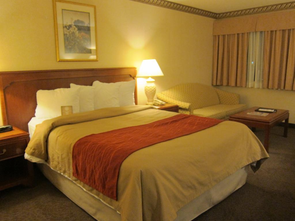 Comfort Inn Meadowvale Mississauga Exteriör bild