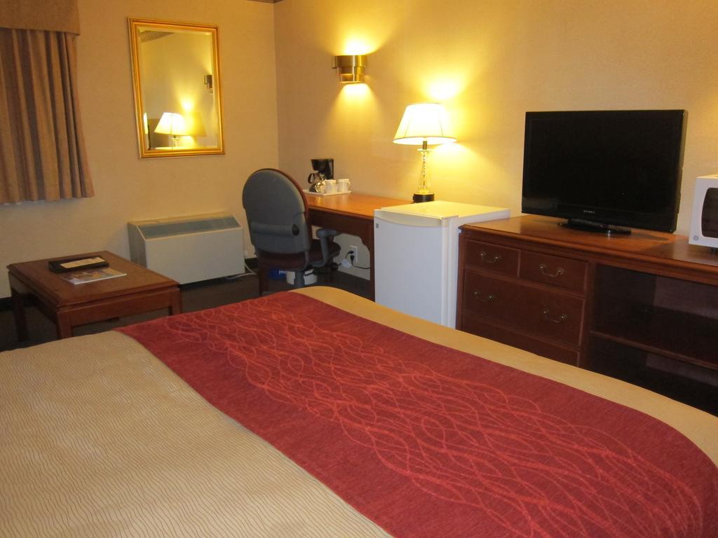 Comfort Inn Meadowvale Mississauga Exteriör bild