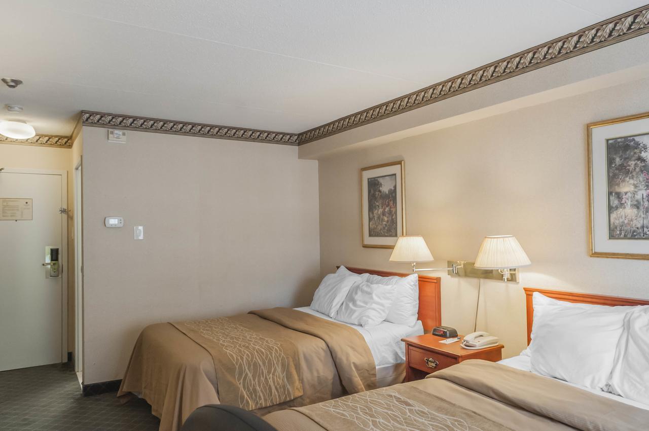 Comfort Inn Meadowvale Mississauga Exteriör bild