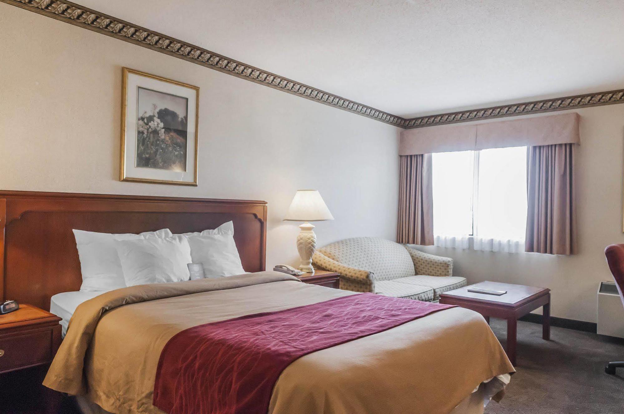 Comfort Inn Meadowvale Mississauga Exteriör bild